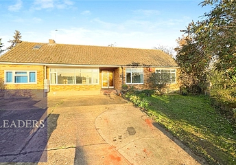 4 bedroom bungalow for sale - Colneys Close, Sudbury, CO10 - Property View 1