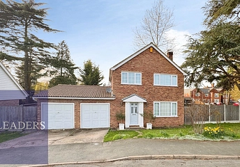 4 bedroom house for sale - Bois Hall Gardens, Halstead, Essex, CO9 - Property View 1