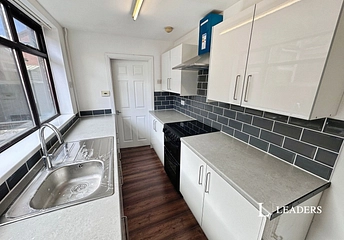 2 bedroom house to rent - Hartshill Road, Stoke-on-Trent, Staffordshire, ST4 - Property View 1