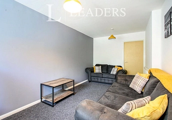 4 bedroom townhouse to rent - Brentleigh Way, Stoke-on-Trent, Staffordshire, ST1 - Property View 1