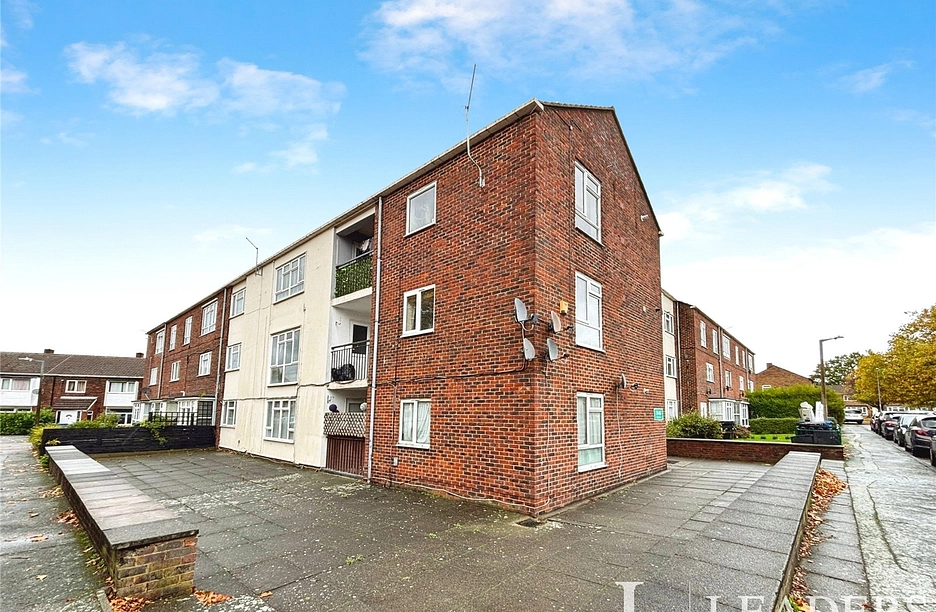 1 bedroom apartment to rent - Great Brays, Harlow, CM18 - Property View 1