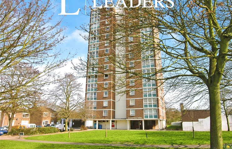 property to rent - Willowfield Tower, Harlow, CM18