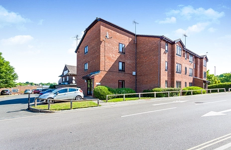 1 bedroom apartment to rent - Clevelands, Perrymount Road, Haywards Heath, RH16 - Property View 2