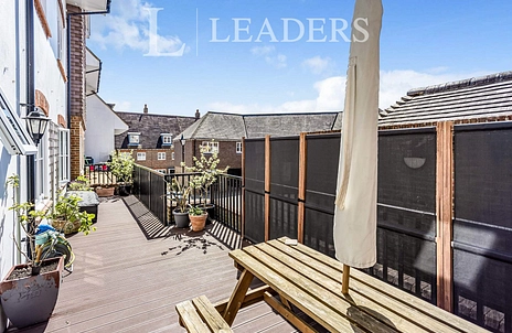 2 bedroom apartment to rent - Middle Village, Haywards Heath, RH16 - Property View 2