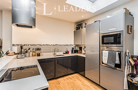 1 bedroom apartment to rent - Station Quarter Apartments, 17 Boltro Road, Haywards Heath, RH16 - Property View 3