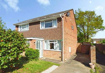 2 bedroom house for sale - Crusader Road, Hedge End, Southampton, Hampshire, SO30 - Property View 1