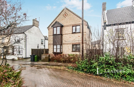 2 bedroom property to rent - Lanthony Court, Arlesey, SG15 - Property View 2