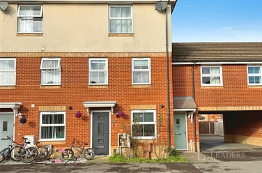 4 bedroom townhouse to rent - Norden Way, Havant, Hampshire, PO9