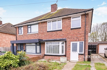 3 bedroom house to rent - Invergordon Avenue, Drayton, Portsmouth, Hampshire, PO6