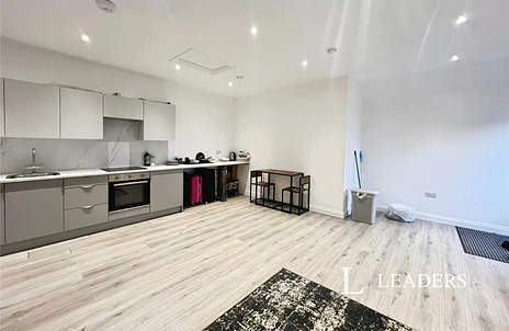 2 bedroom apartment to rent - Cornwalls Meadow, Buckingham, Buckinghamshire, MK18 - Property View 3