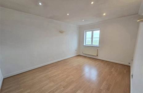 2 bedroom property to rent - Martinique Way, Sovereign Harbour South, Eastbourne, East Sussex, BN23 - Property View 2