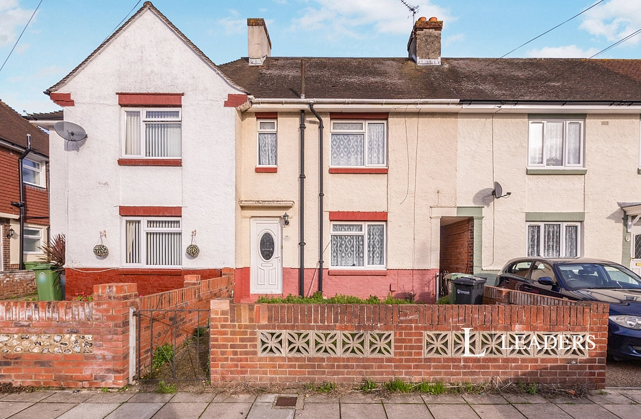 3 bedroom house to rent - Totland Road, Portsmouth, Hampshire, PO6 - Property View 1