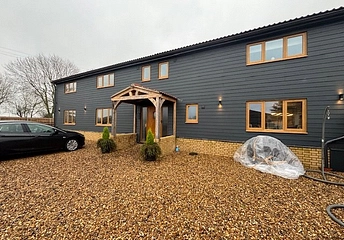5 bedroom barn conversion to rent - Brand Road, Great Barton, Bury St. Edmunds, Suffolk, IP31 - Property View 1