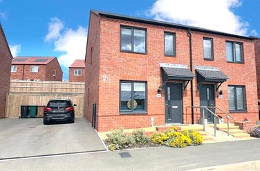 3 bedroom house to rent - Rockcliffe Close, Church Gresley, Swadlincote, Derbyshire, DE11