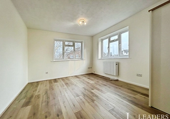 1 bedroom apartment to rent - Warrenside, Braintree, Essex, CM7 - Property View 1