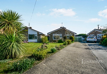 2 bedroom bungalow to rent - Elizabeth Crescent, Ingoldmells, Skegness, Lincolnshire, PE25 - Property View 1