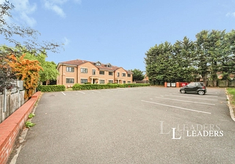 2 bedroom apartment to rent - Crawley Green Road, Luton, Bedfordshire, LU2 - Property View 1