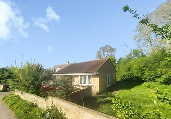 bungalow to rent - Church Street, Haslingfield, Cambridge, Cambridgeshire, CB23 - Property View 1