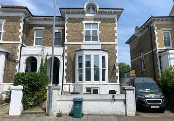 5 bedroom apartment to rent - Clarendon Road, Southsea, Hampshire, PO5 - Property View 1