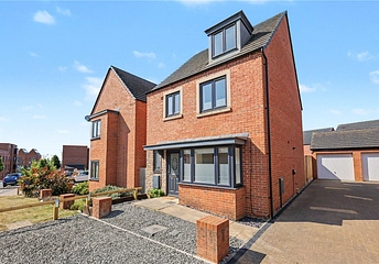 4 bed house for rent in Balmoral Close, Northampton, Northamptonshire, NN5