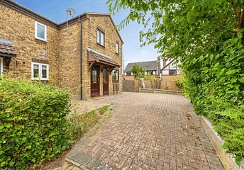 2 bed house for rent in Burghley Court, Great Holm, Milton Keynes, Buckinghamshire, MK8