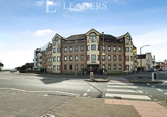 2 bedroom apartment to rent - Rosemary Road, Clacton-on-Sea, Essex, CO15 - Property View 1