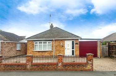 2 bedroom bungalow for sale - Harwood Avenue, Holbeach, Spalding, Lincolnshire, PE12