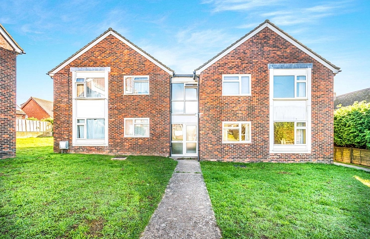 1 bedroom apartment to rent - Hillcrest Close, Ashington, Pulborough, West Sussex, RH20