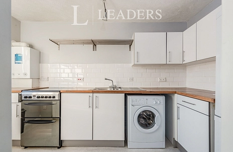 1 bedroom apartment to rent - Tanyard Close, Horsham, RH13 - Property View 2