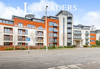 1 bedroom apartment to rent - Kings Gate, Horsham, RH12 - Property View 1