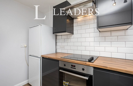 2 bedroom maisonette to rent - Oaklands, Oakhill Road, RH13 - Property View 3