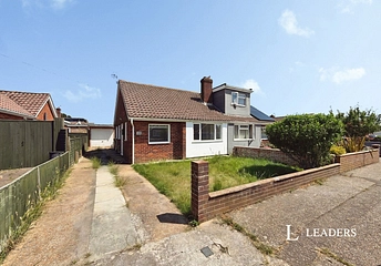 2 bed bungalow for rent in Hammy Way, Shoreham-by-Sea, West Sussex, BN43