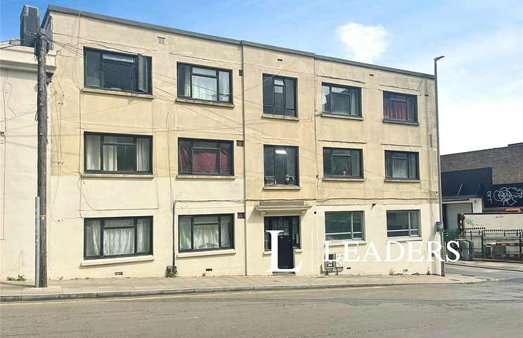 3 bedroom apartment to rent - Cheapside, BN1