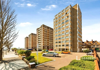 2 bedroom apartment to rent - Victoria Court, 16 Grand Avenue, Hove, BN3 - Property View 1