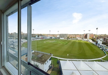 3 bedroom apartment to rent - Eaton Road, Hove, East Sussex, BN3 - Property View 1