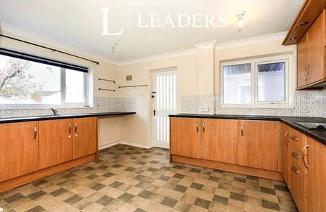 4 bedroom house to rent - Como Place, Newcastle, ST5 - Property View 2