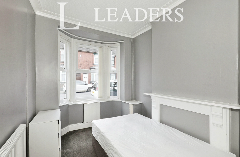 2 bedroom house to rent - Stanton Road, Stoke-on-Trent, ST3 - Property View 1