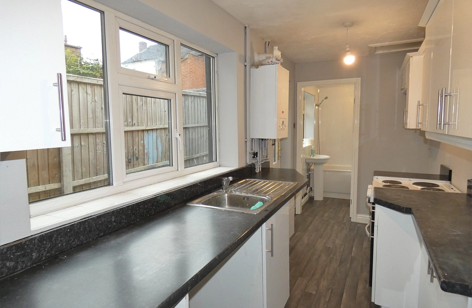 2 bedroom house to rent - Livingstone Street, ST6 - Property View 1