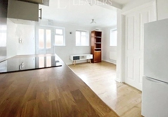 1 bedroom maisonette for sale - Tonbridge Road, Hildenborough, Tonbridge, Kent, TN11 - Property View 1