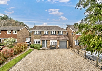 4 bedroom house for sale - Brentmoor Road, West End, Woking, Surrey, GU24 - Property View 1