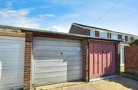 3 bedroom house for sale - Maynard Close, Gosport, Hampshire, PO13 - Property View 2