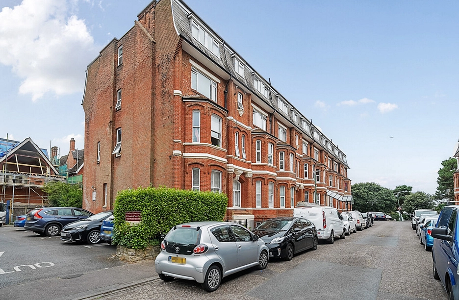 2 bedroom apartment for sale - Durley Gardens, Bournemouth, BH2 - Property View 1