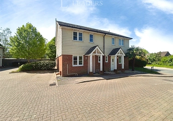 2 bedroom house for sale - Lingfield Close, Westbourne, Emsworth, West Sussex, PO10 - Property View 1