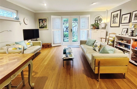 3 bedroom house for sale - Wheelwrights Close, Arundel, West Sussex, BN18 - Property View 2