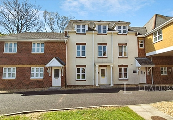 3 bedroom apartment for sale - Bells Lane, Fareham, Hampshire, PO14 - Property View 1