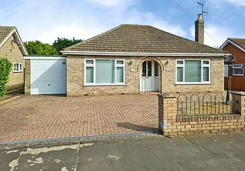 2 bedroom bungalow for sale - Edinburgh Drive, Spalding, Lincolnshire, PE11 - Property View 1