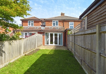 2 bedroom house for sale - Lower Northam Road, Hedge End, Southampton, Hampshire, SO30 - Property View 1