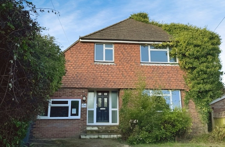 3 bedroom house for sale - Ashenground Road, Haywards Heath, West Sussex, RH16 - Property View 1