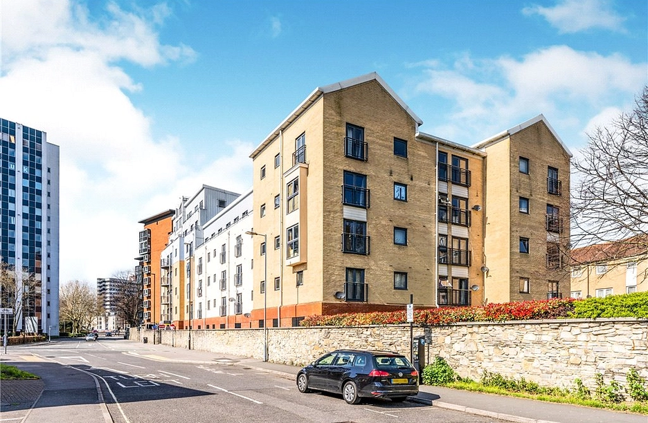 2 bedroom apartment for sale - White Star Place, Southampton, Hampshire, SO14 - Property View 1