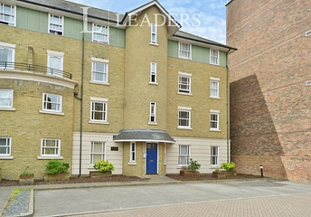 2 bedroom apartment for sale - Becketts Court, Glebe Road, Chelmsford, Essex, CM1 - Property View 1